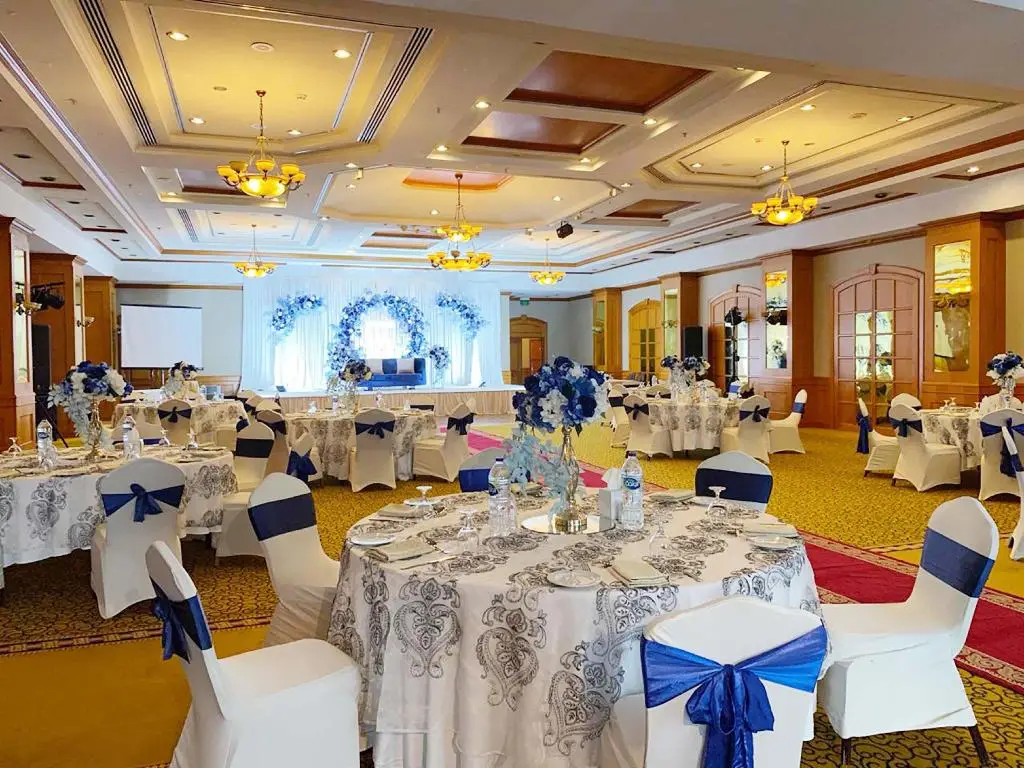 Carlton Palace Hotel 9
