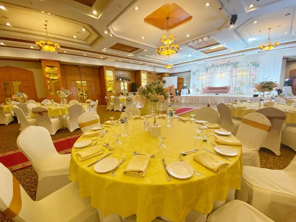 Carlton Palace Hotel 10